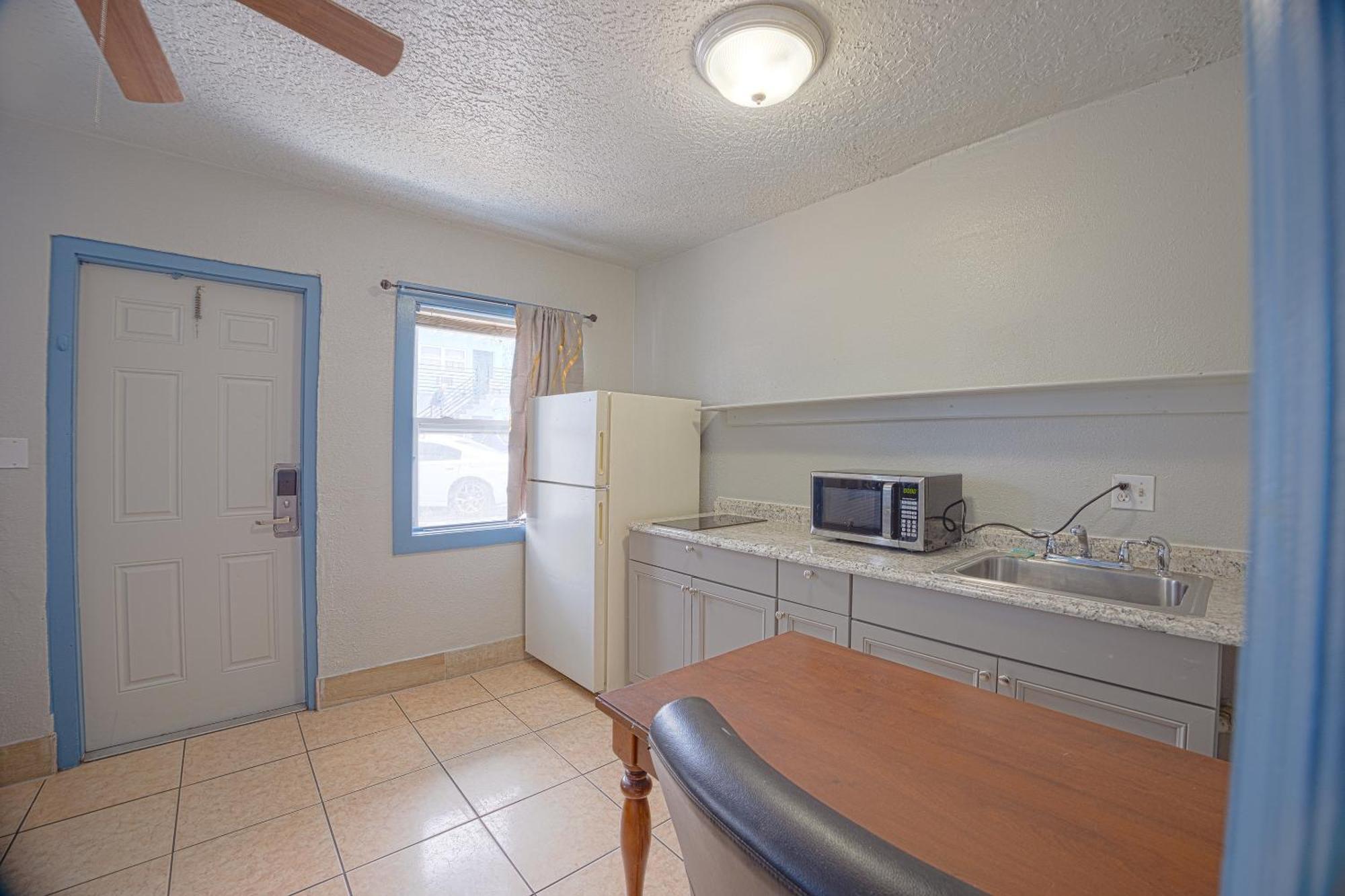 Aladdin Motel By Oyo Merritt Island Ngoại thất bức ảnh