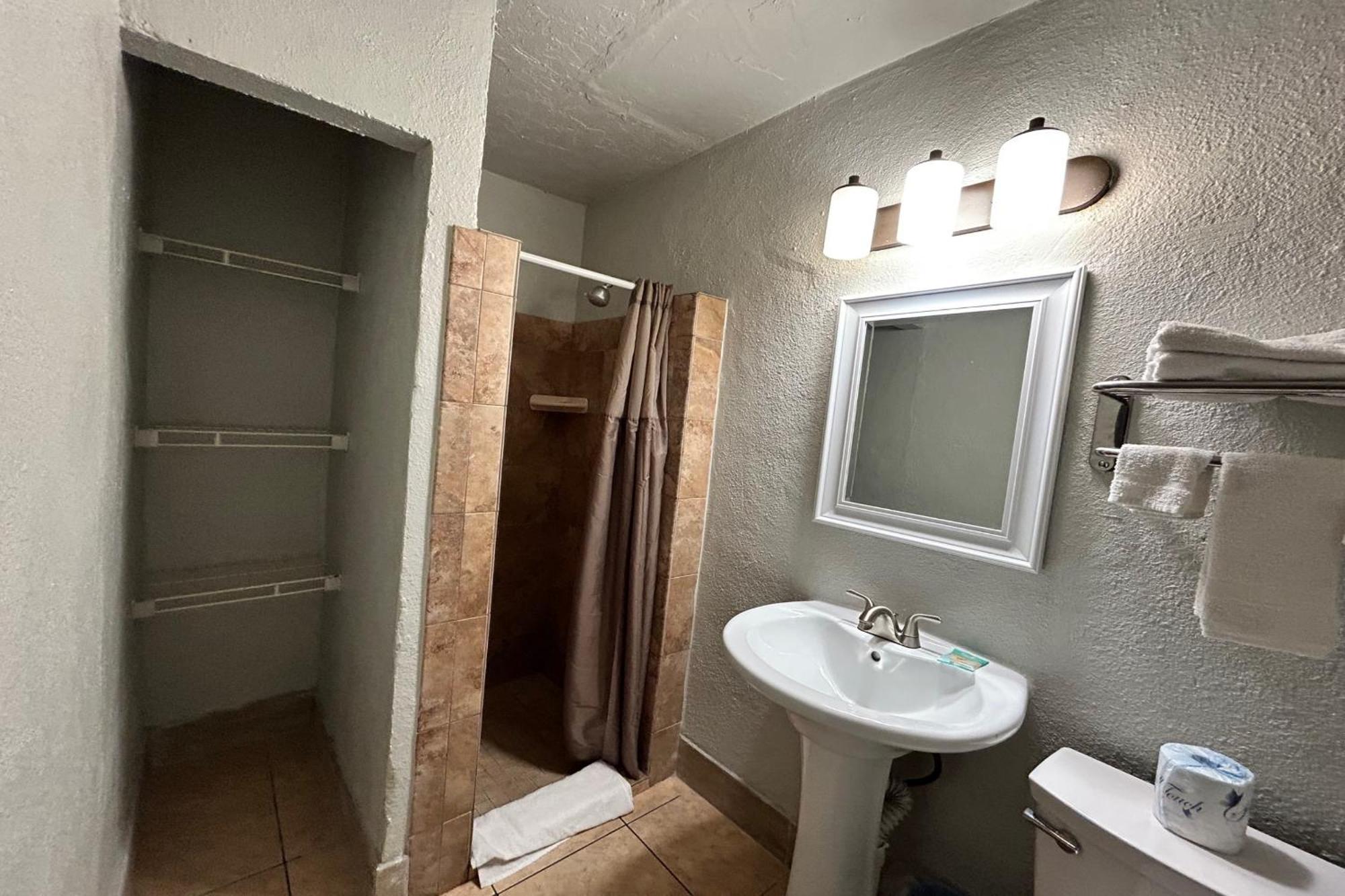 Aladdin Motel By Oyo Merritt Island Ngoại thất bức ảnh